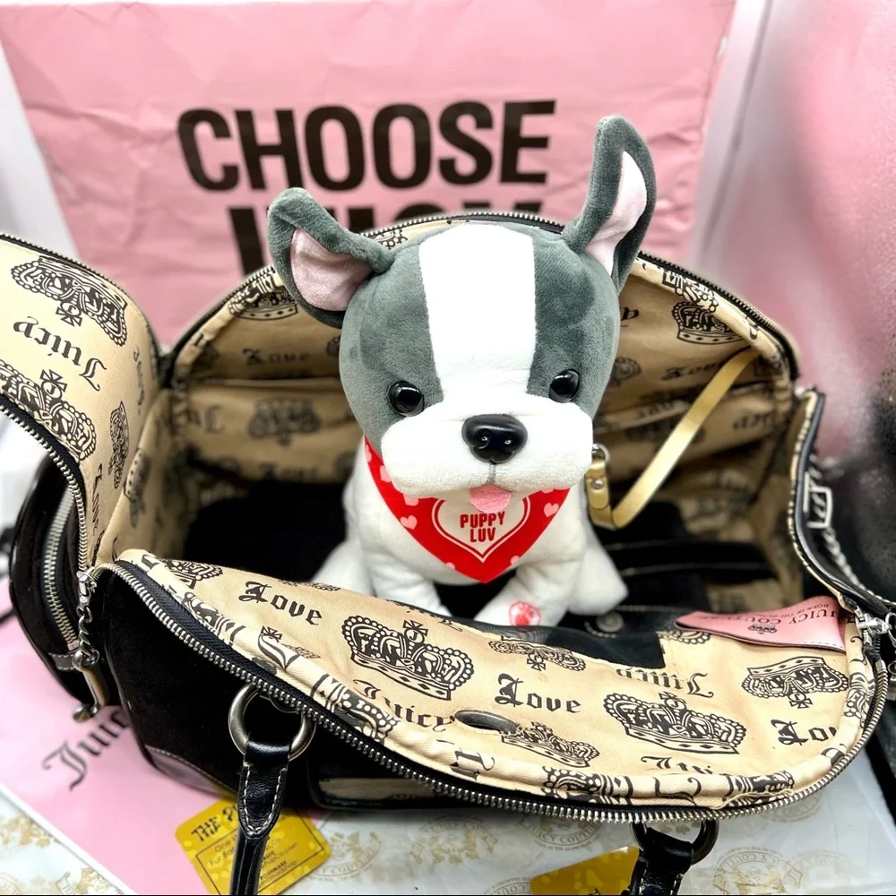 Juicy Couture Carrier